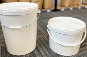 Airtight Wild Bird Seed Bucket With Lid
